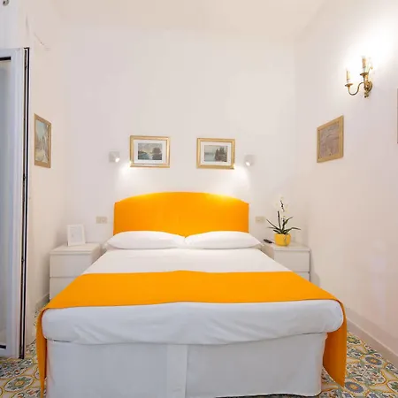 Marlin Casa de hóspedes Capri