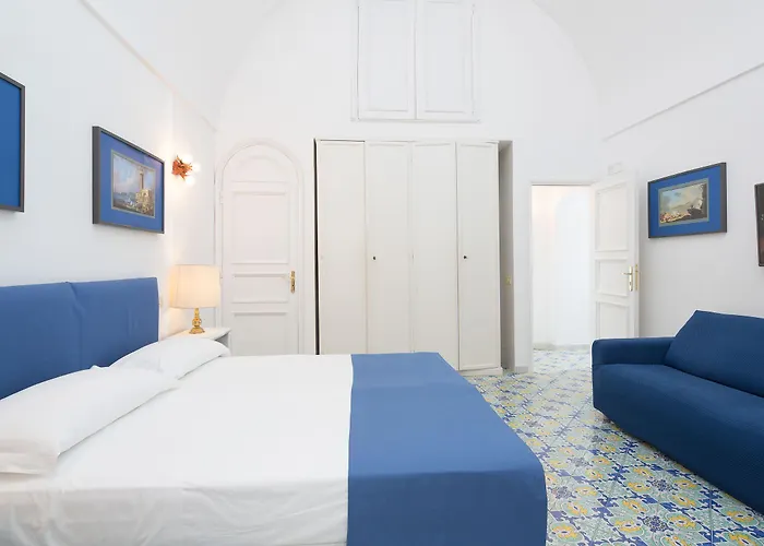 Marlin Гостевой дом Капри